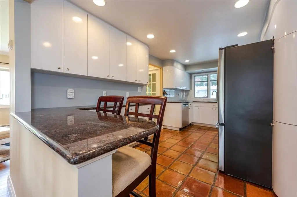 676 Central Avenue Massapequa NY 11758
