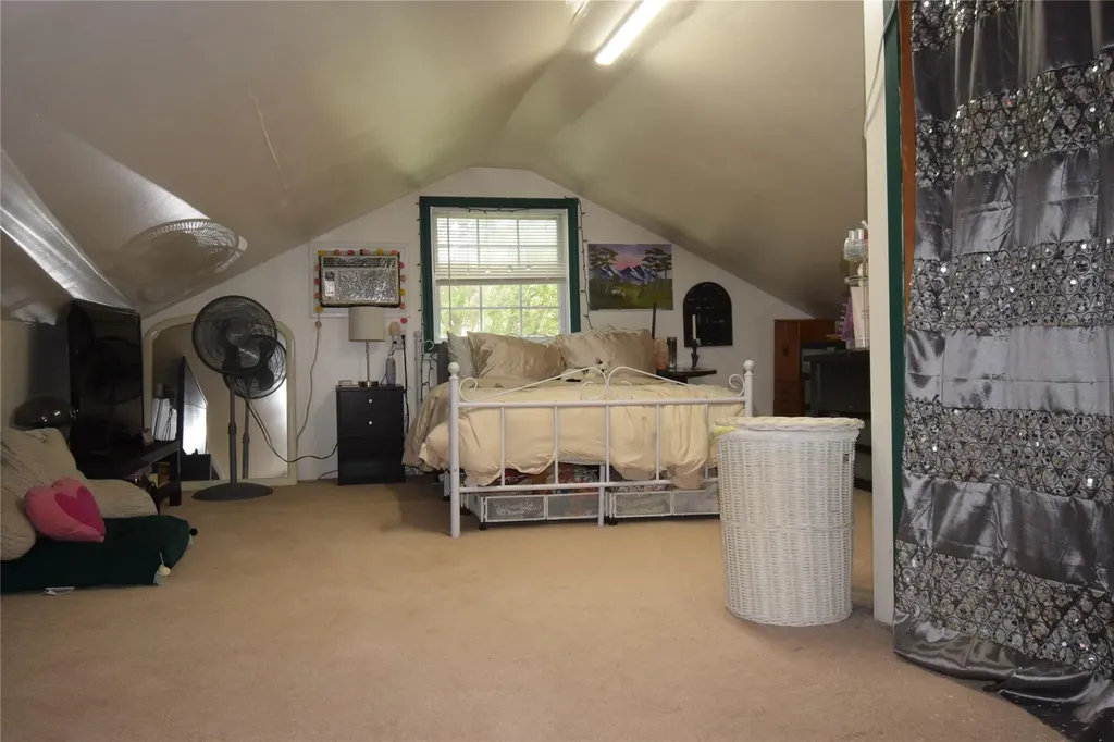 3715 Regent Lane Wantagh NY 11793