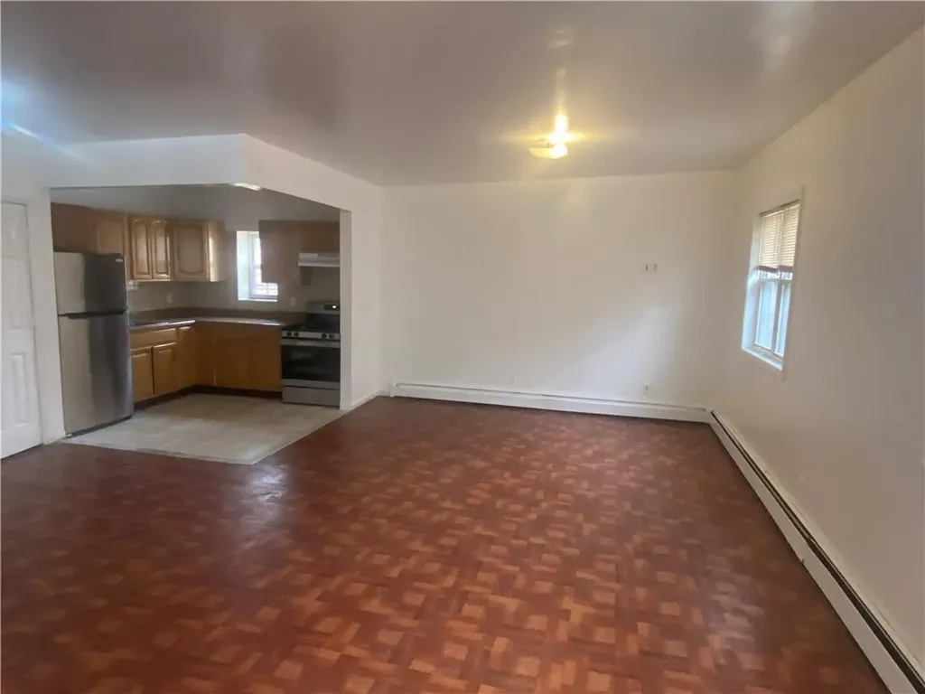 960 E 181st Street Bronx NY 10460