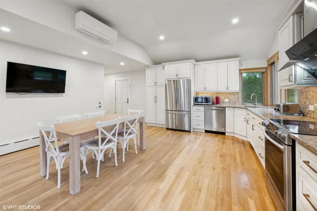 2650 Wickham Avenue Mattituck NY 11952
