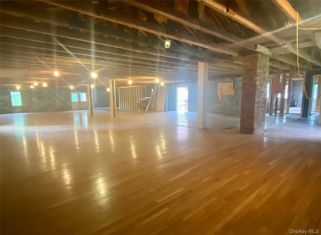 7392 S Broadway Red Hook NY 12571