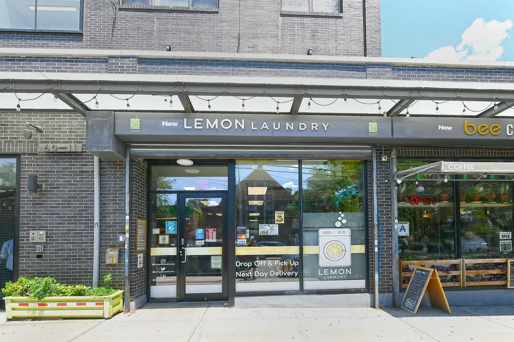 60-11 39 Avenue Woodside NY 11377