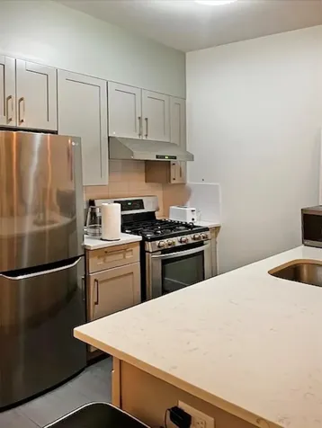 60-11 39 Avenue Woodside NY 11377