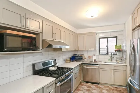 60-11 39 Avenue Woodside NY 11377