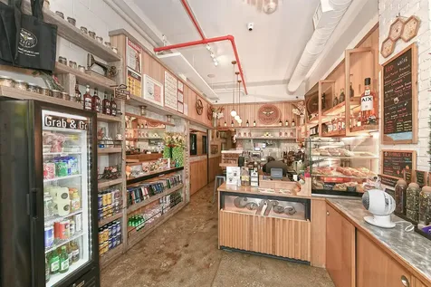 60-11 39 Avenue Woodside NY 11377