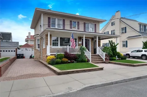 156 Beach 135th Street Belle Harbor NY 11694