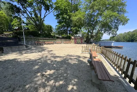 39 Woodland Road Mahopac NY 10541