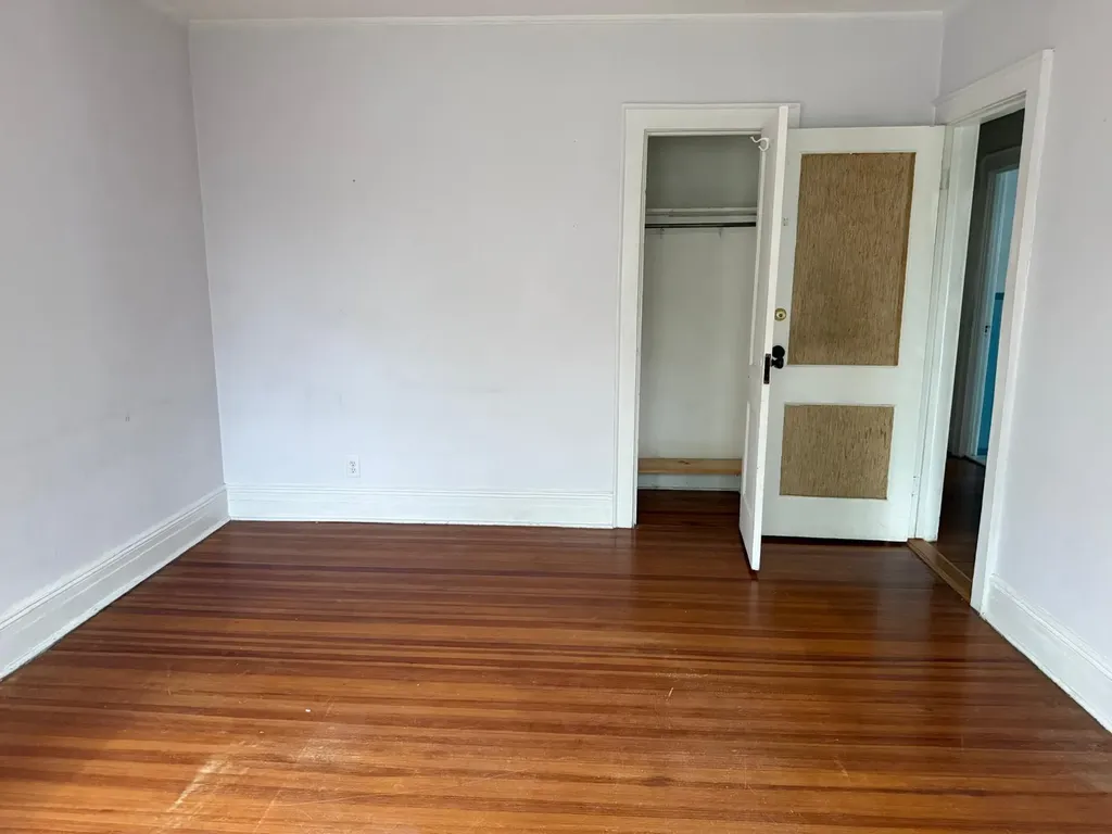 401 Oakland Avenue Cedarhurst NY 11516
