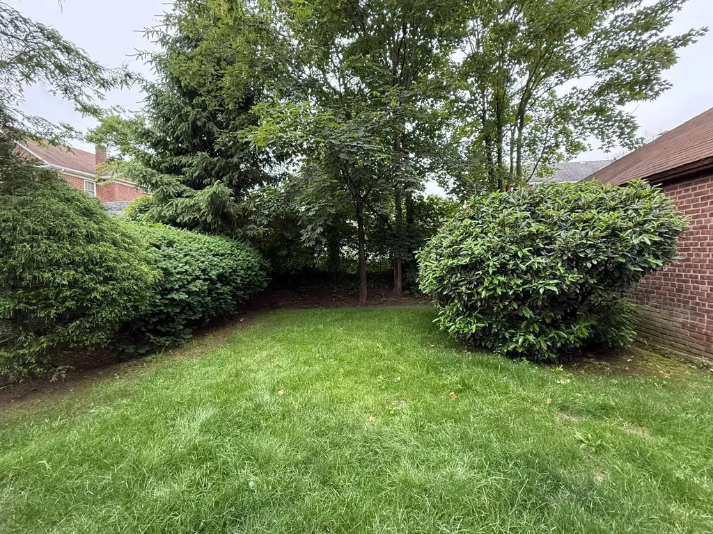401 Oakland Avenue Cedarhurst NY 11516
