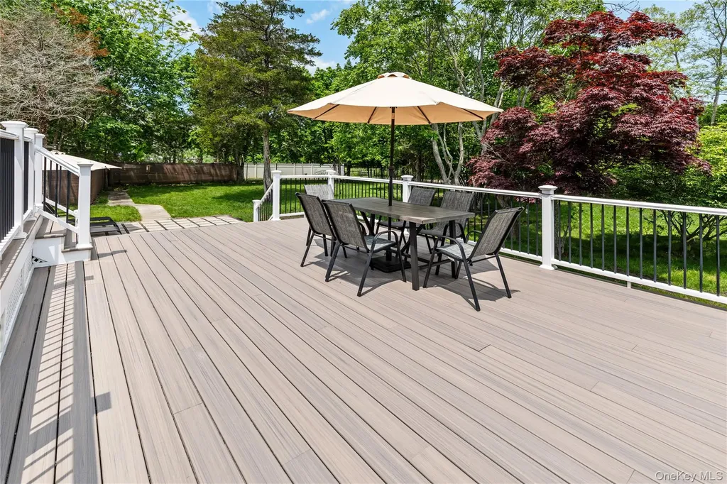 Hampton Bays NY 11946