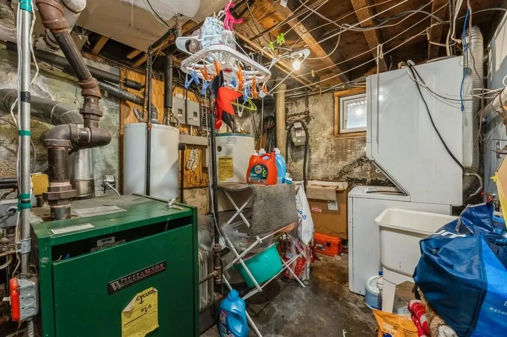 18902 114th Drive Saint Albans NY 11412