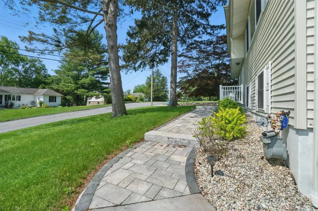 35 Highview Avenue Florida NY 10921