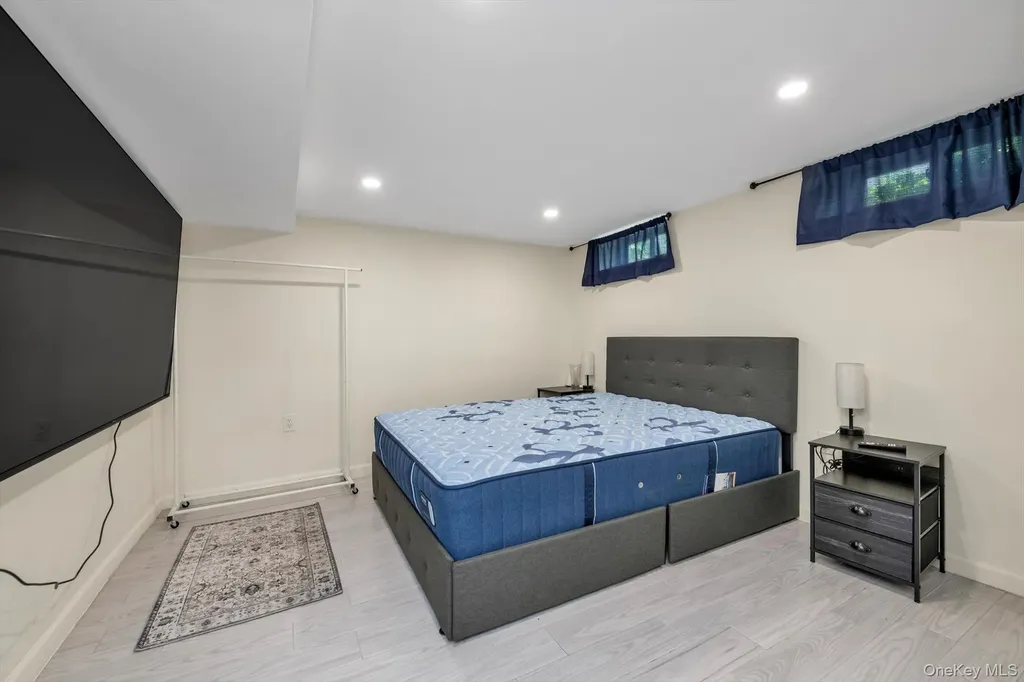 4360 Auburndale Lane Flushing NY 11358