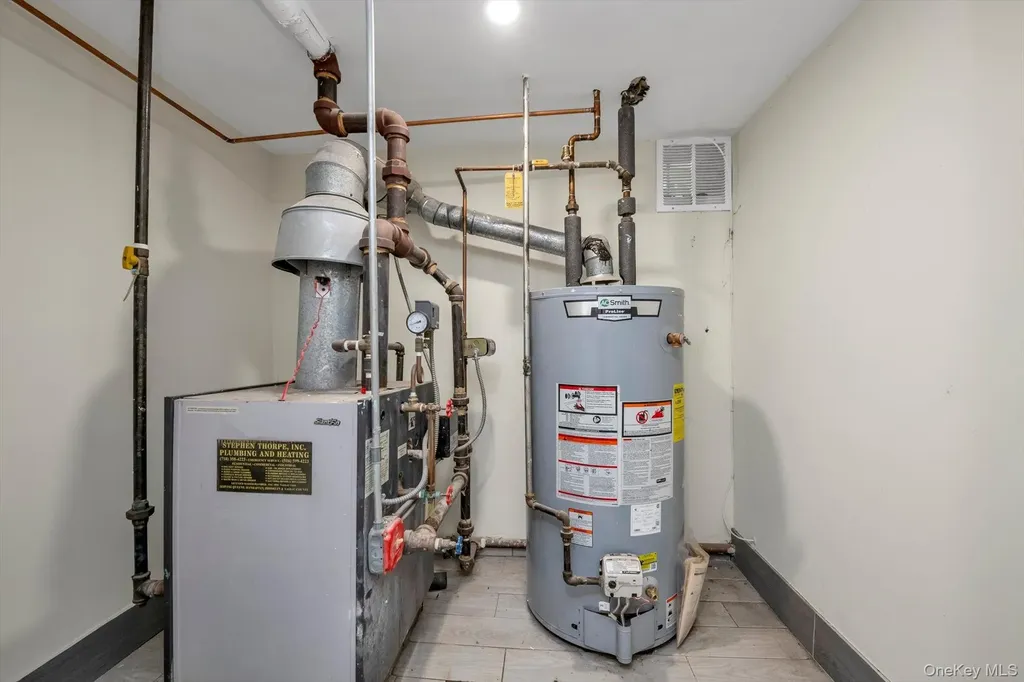4360 Auburndale Lane Flushing NY 11358