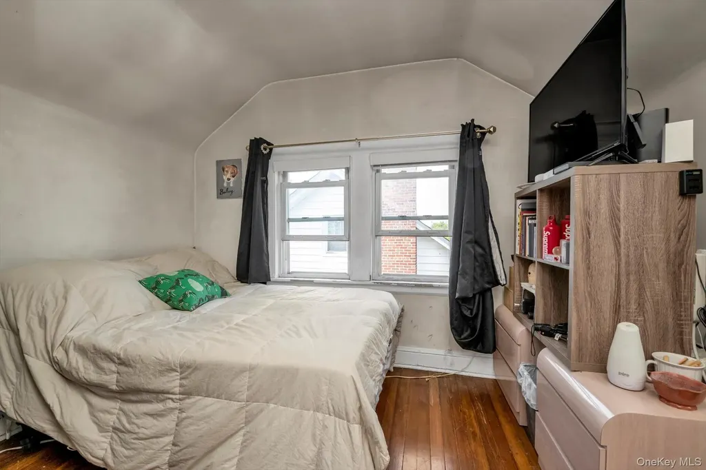 4360 Auburndale Lane Flushing NY 11358