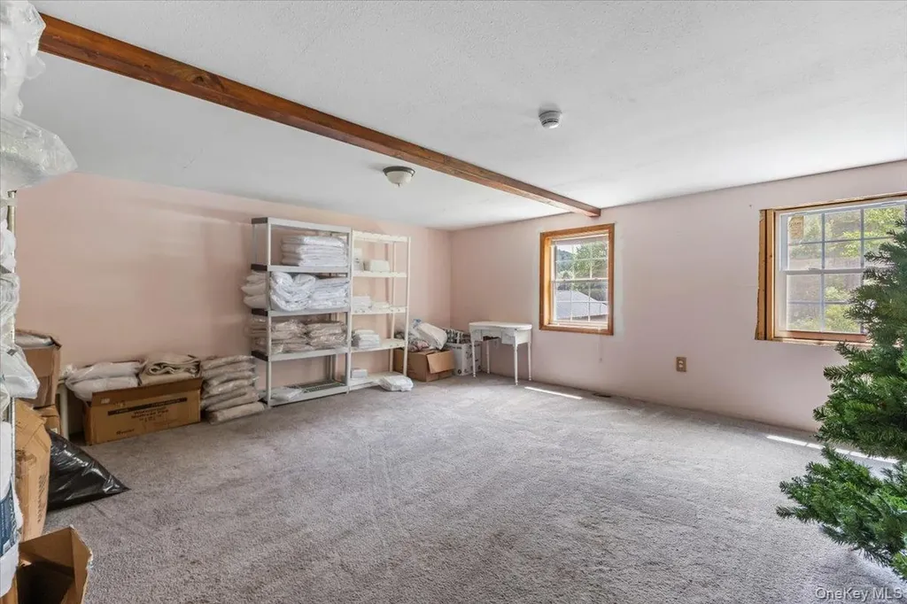 2455 Us-9 Call Listing Agent NY 12870-3207