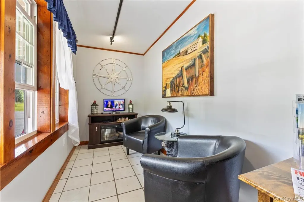 2455 Us-9 Call Listing Agent NY 12870-3207