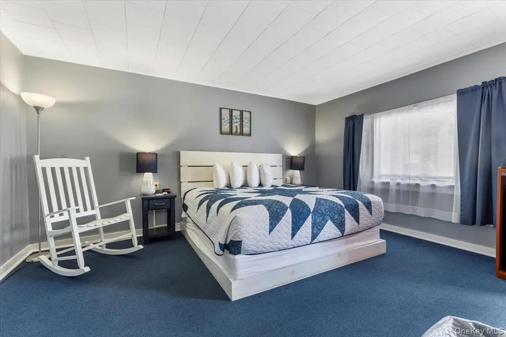 2455 Us-9 Call Listing Agent NY 12870-3207