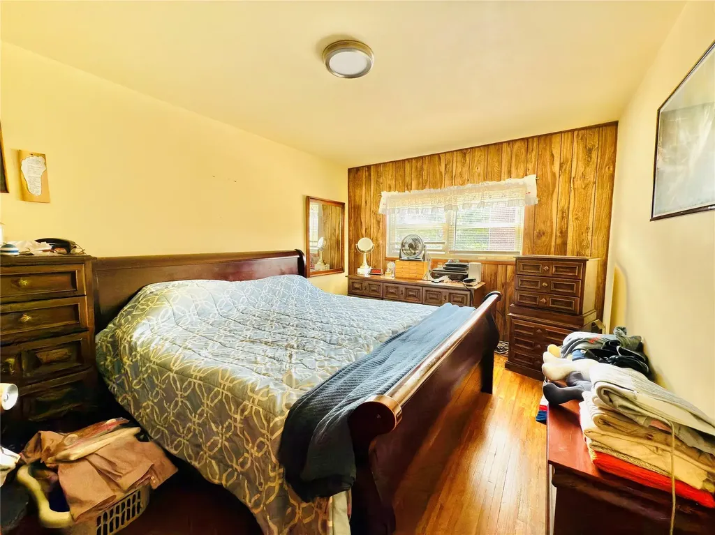 3011 Randall Avenue Bronx NY 10465