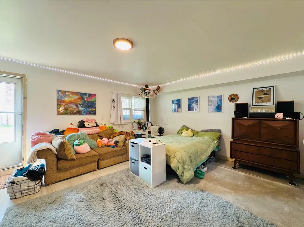3011 Randall Avenue Bronx NY 10465