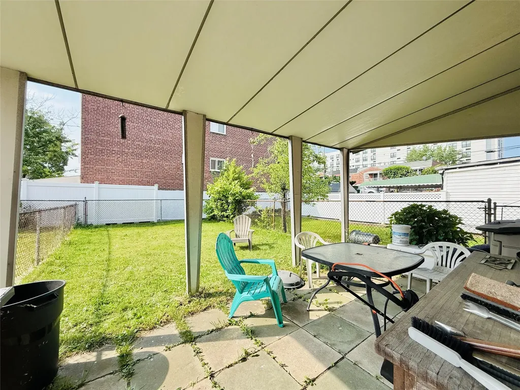 3011 Randall Avenue Bronx NY 10465