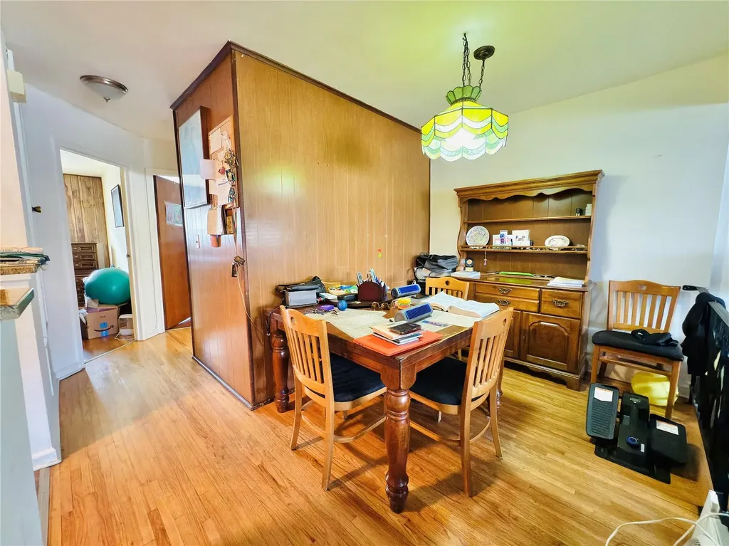 3011 Randall Avenue Bronx NY 10465
