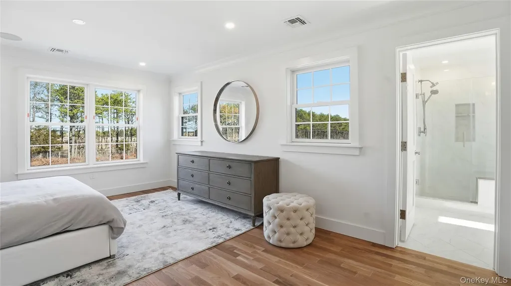 100 Rogers Westhampton Beach NY 11978