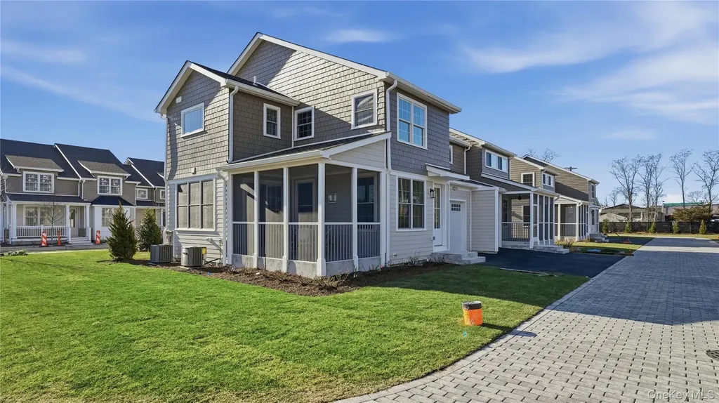 100 Rogers Westhampton Beach NY 11978