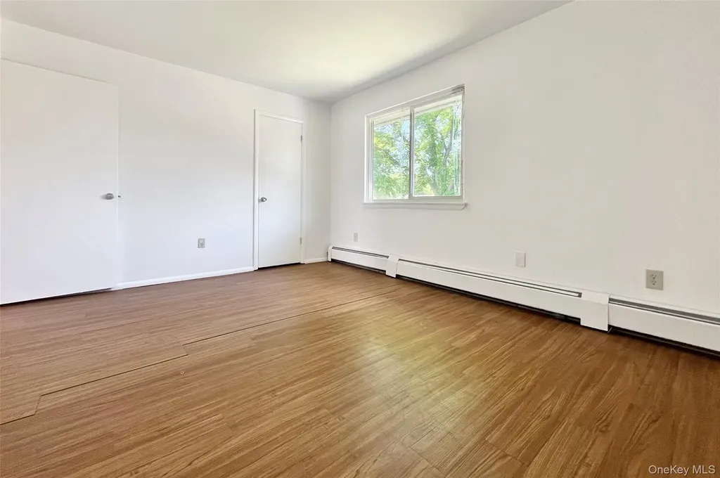 4 Red Barn Lane Middletown NY 10940