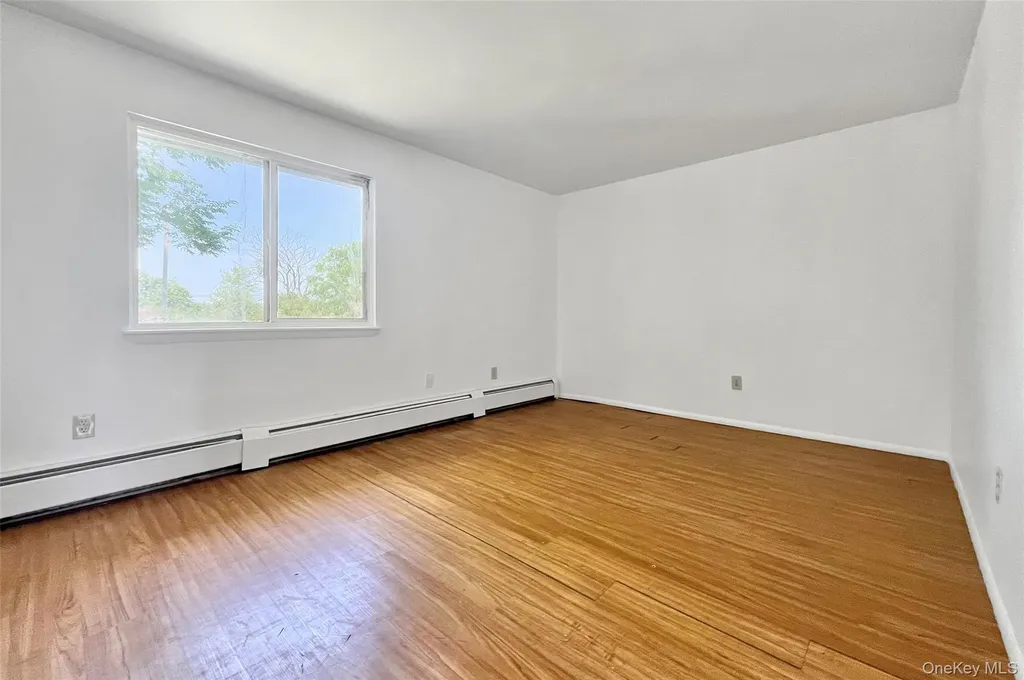 4 Red Barn Lane Middletown NY 10940