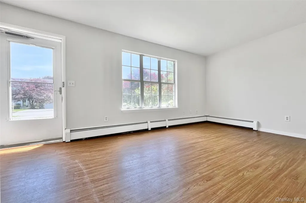4 Red Barn Lane Middletown NY 10940