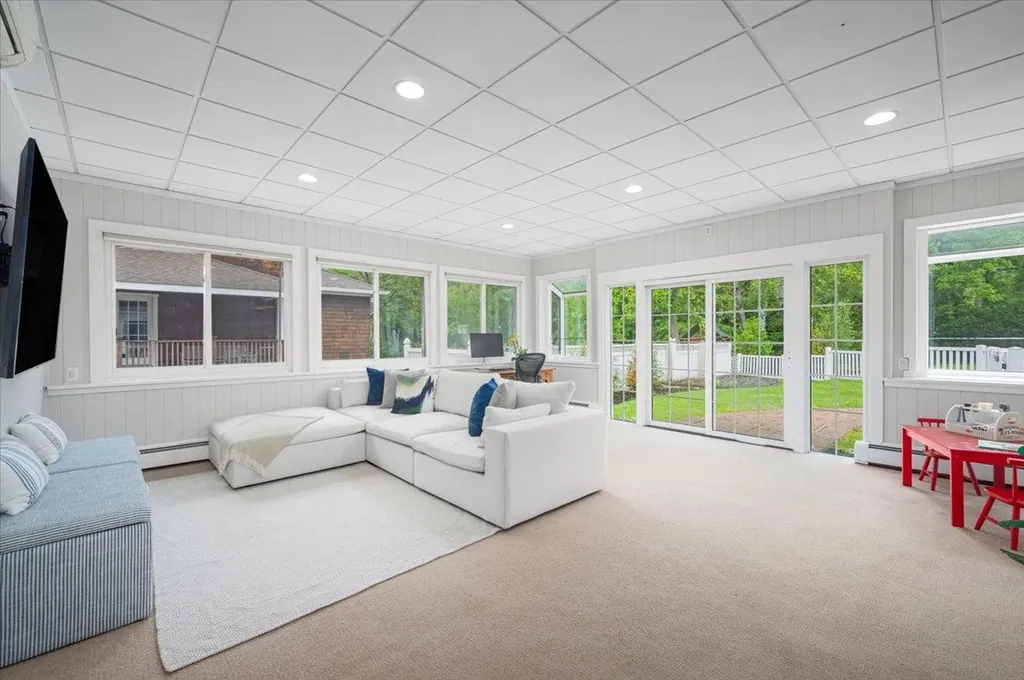 9 Loch Lane Rye Brook NY 10573