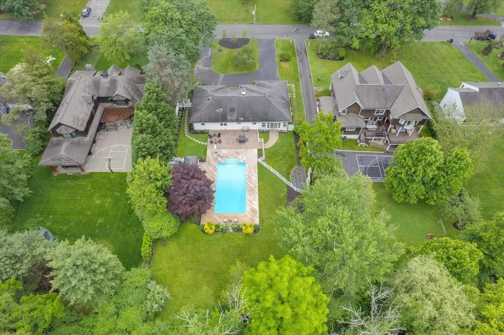 9 Loch Lane Rye Brook NY 10573