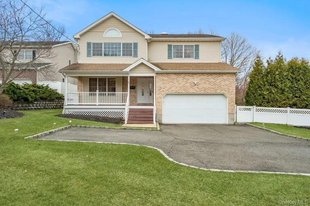 1 Fairway Drive Old Bethpage NY 11804