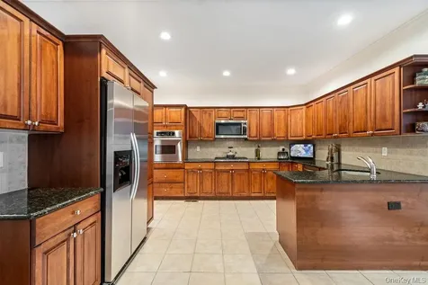 1 Fairway Drive Old Bethpage NY 11804