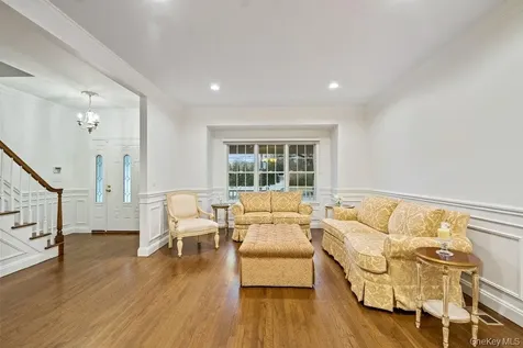 1 Fairway Drive Old Bethpage NY 11804