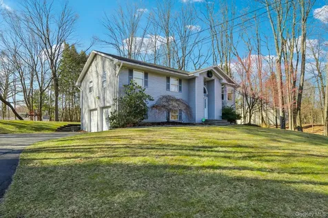 403 Haverstraw Road Suffern NY 10901