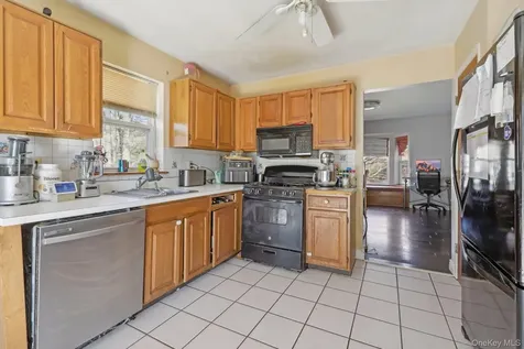 403 Haverstraw Road Suffern NY 10901