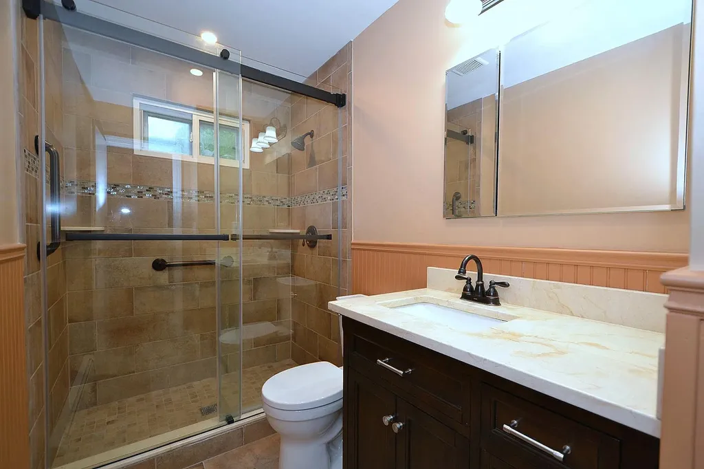 78 Avenue E Holbrook NY 11741