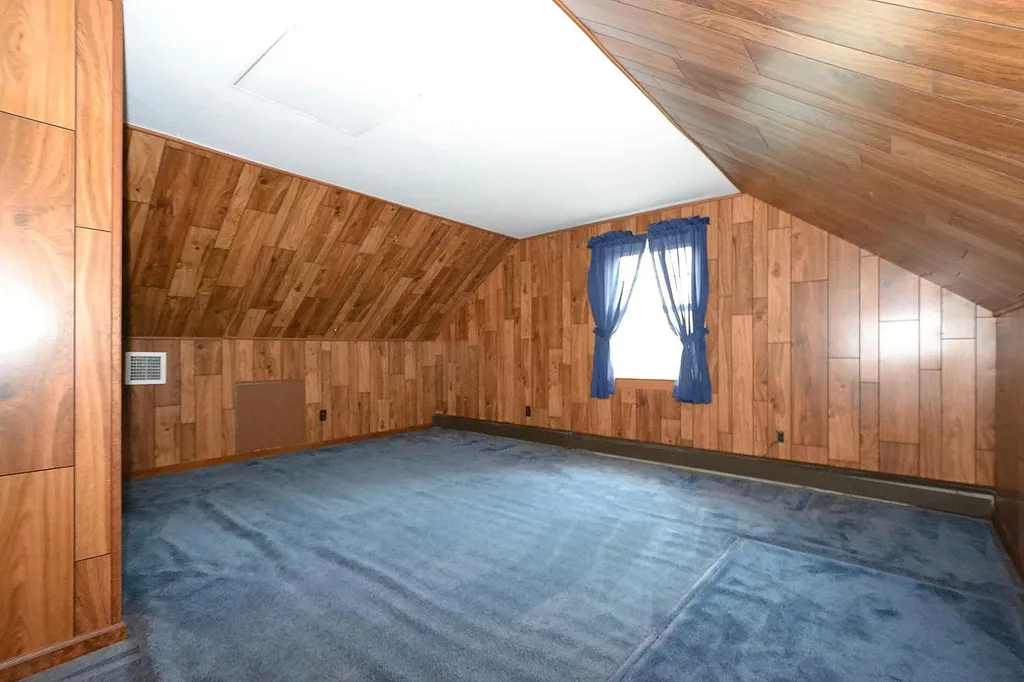 78 Avenue E Holbrook NY 11741