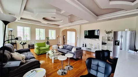 32-37 214 Streets Bayside NY 11361