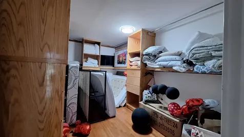 32-37 214 Streets Bayside NY 11361