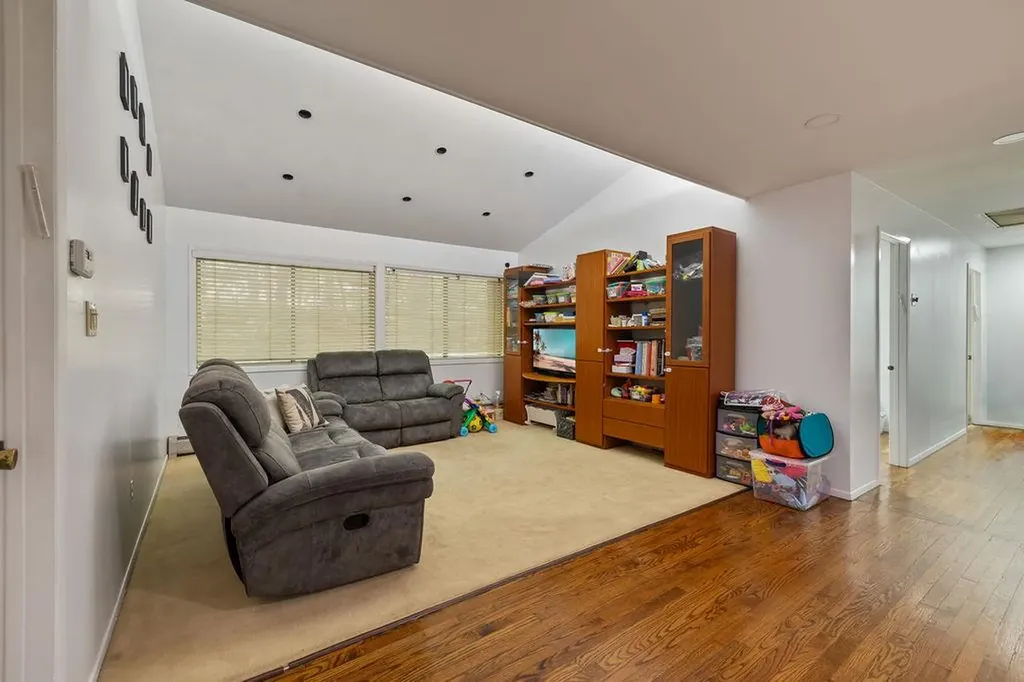 45 Halley Drive Pomona NY 10970