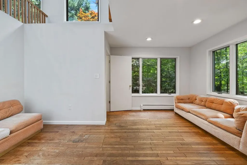45 Halley Drive Pomona NY 10970