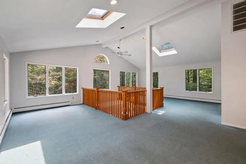 45 Halley Drive Pomona NY 10970