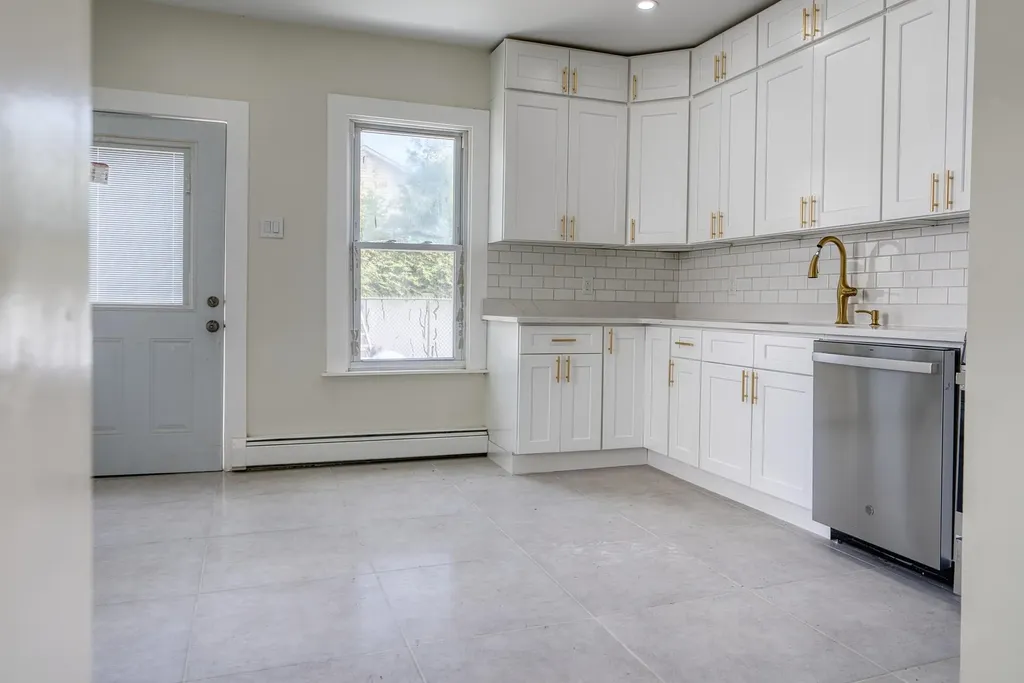71 Lenox Avenue Congers NY 10920