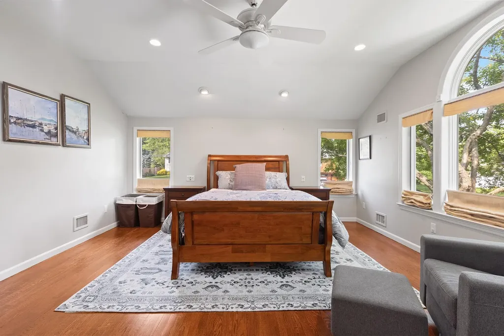 21 Holly Lane Rye Brook NY 10573