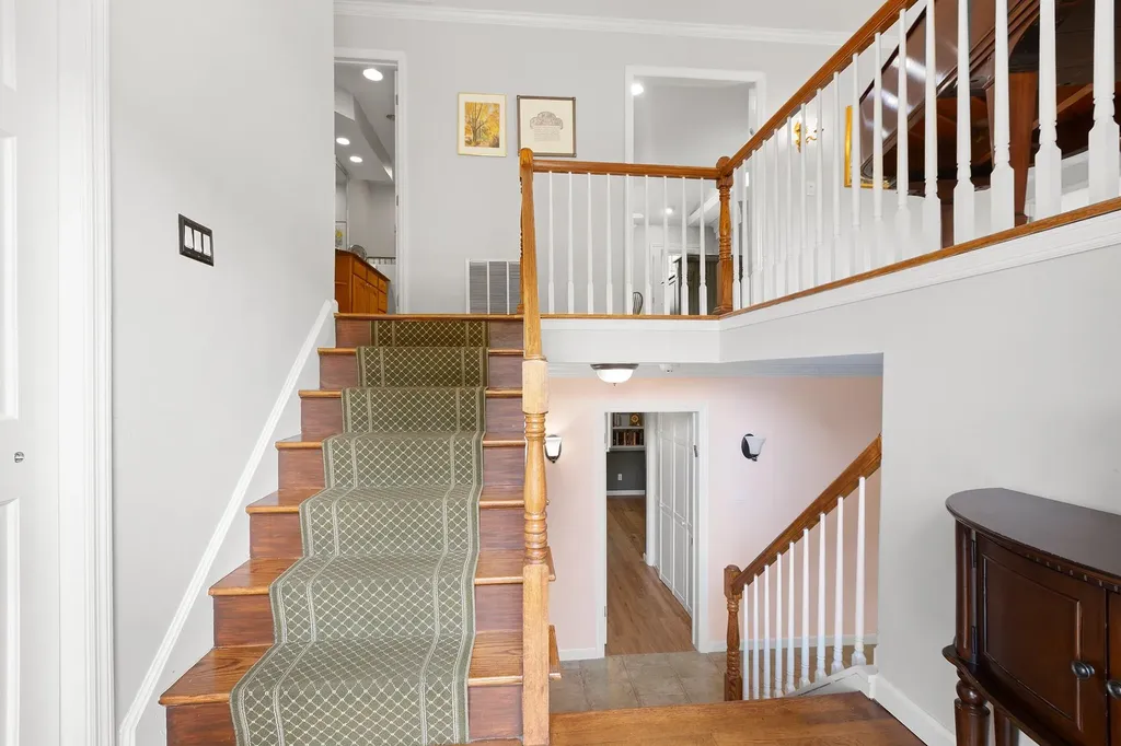 21 Holly Lane Rye Brook NY 10573