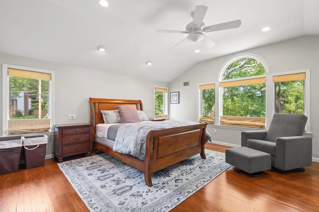 21 Holly Lane Rye Brook NY 10573