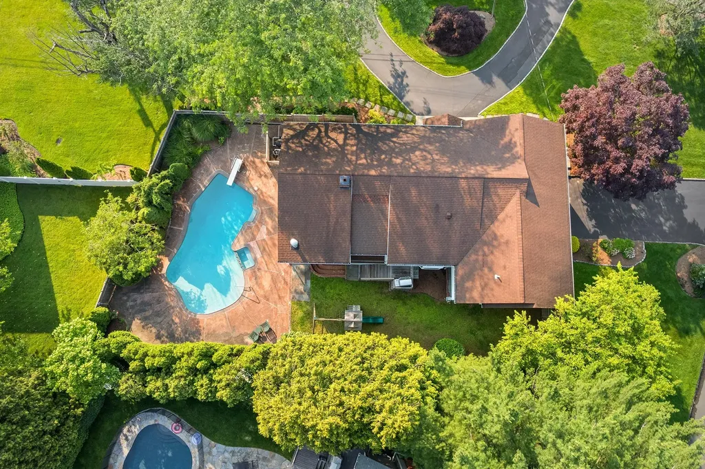 21 Holly Lane Rye Brook NY 10573